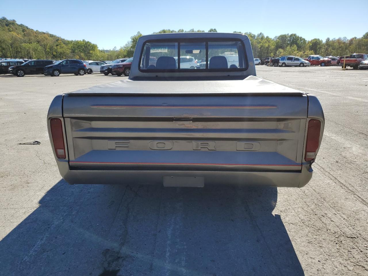 1979 Ford F100 VIN: F10GCEE5829 Lot: 82376035