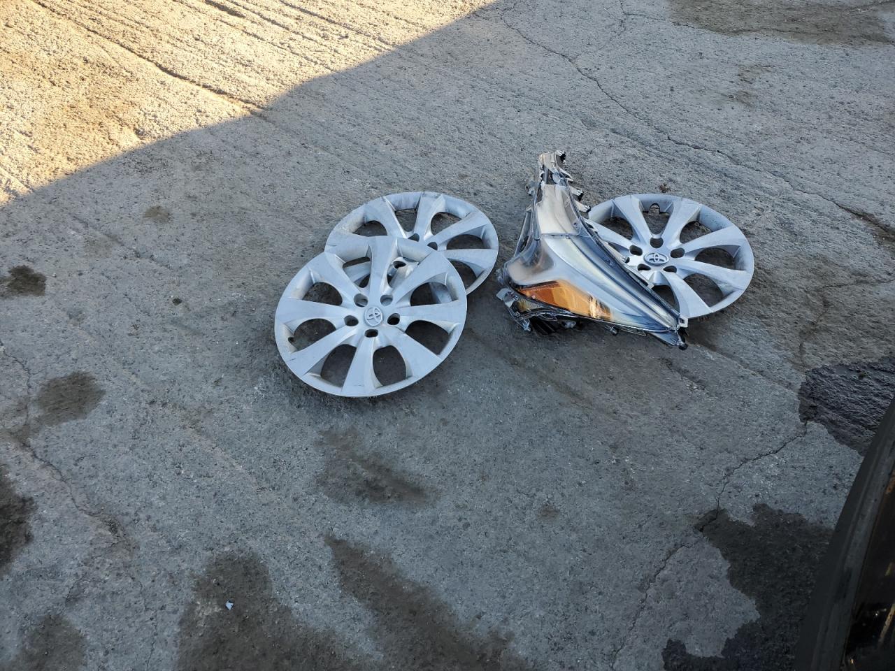 2024 Toyota Corolla Le VIN: JTDBCMFE0R3031528 Lot: 85156455