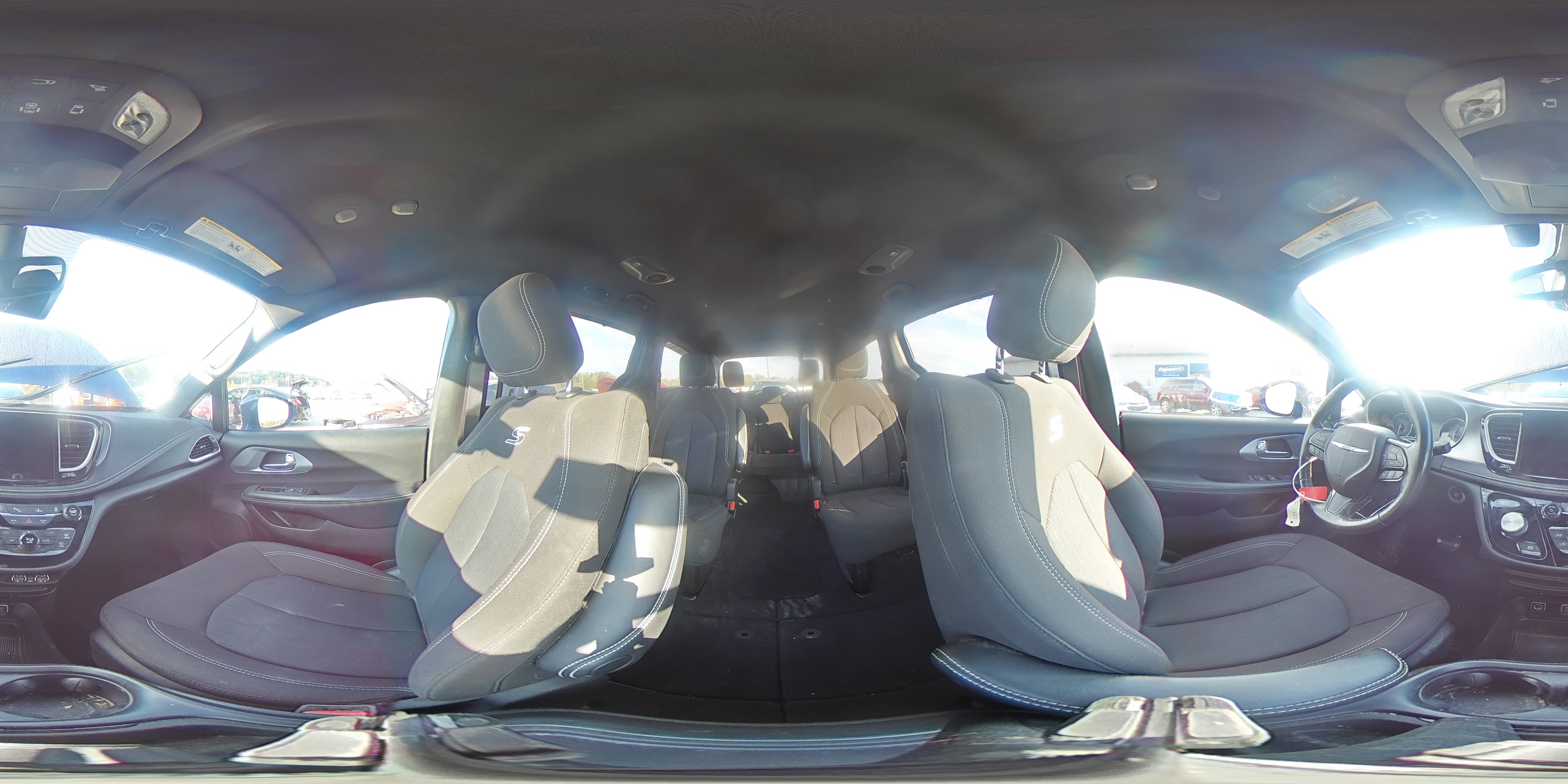 2021 Chrysler Pacifica Touring VIN: 2C4RC1FG4MR589557 Lot: 84550085