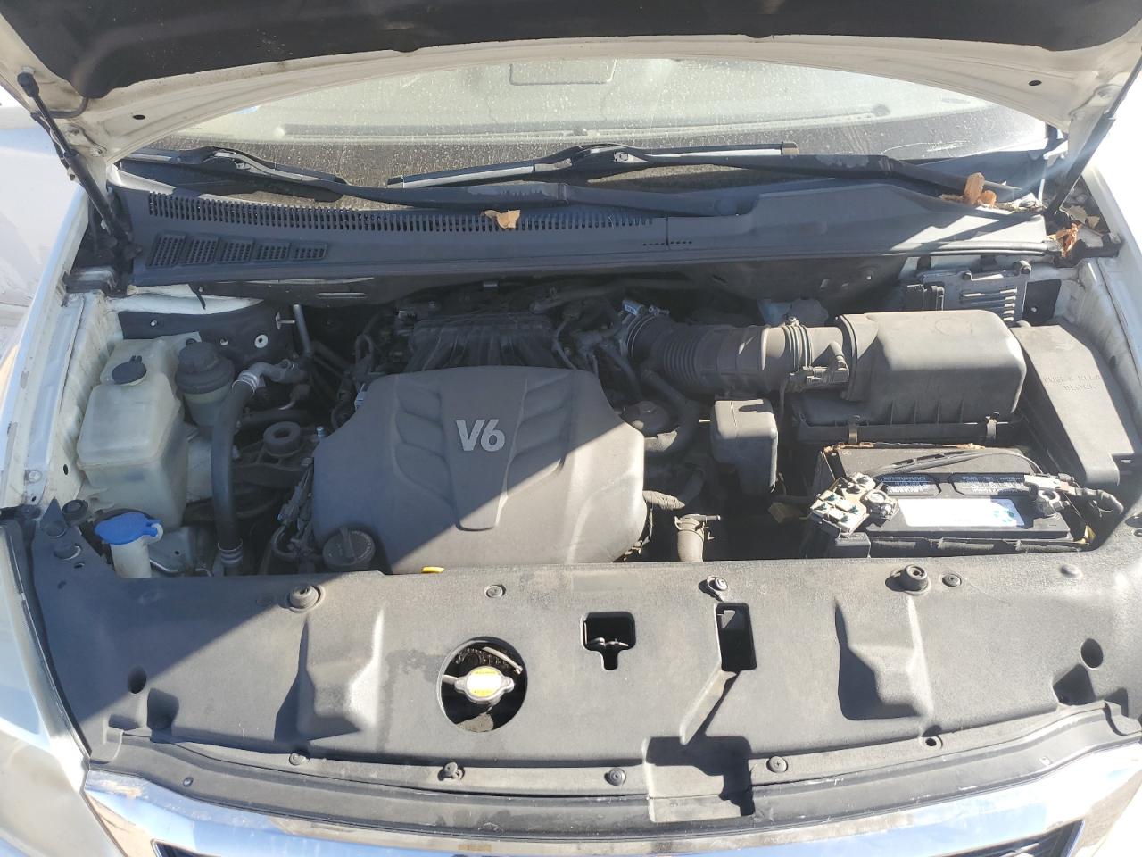 2011 Kia Sedona Lx VIN: KNDMG4C78B6371968 Lot: 91093255