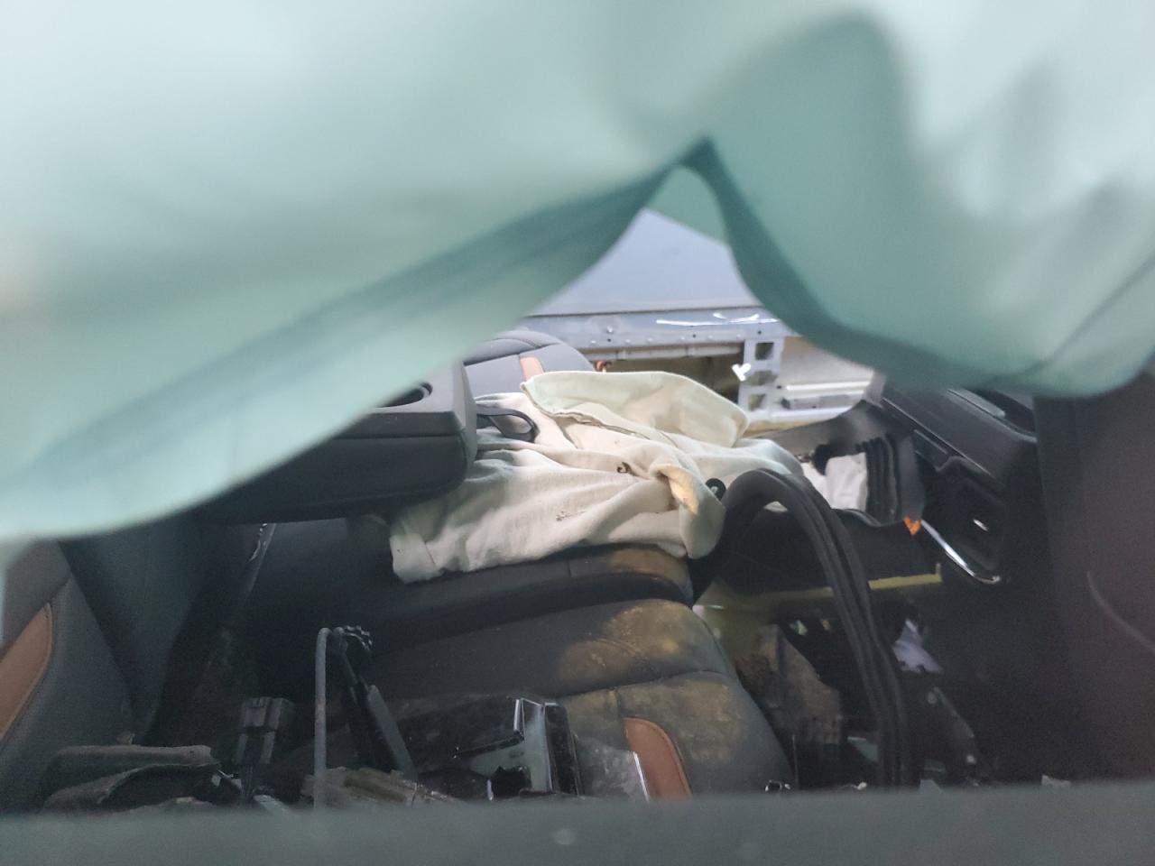 2024 GMC Sierra K2500 At4 VIN: 1GT49PEY7RF101075 Lot: 92932355