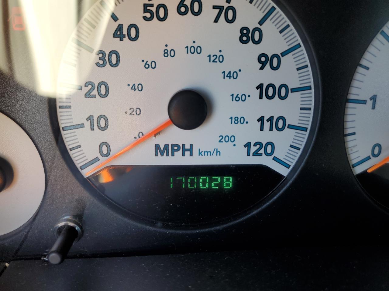 2005 Dodge Caravan Sxt VIN: 1D4GP45R95B287135 Lot: 85000655