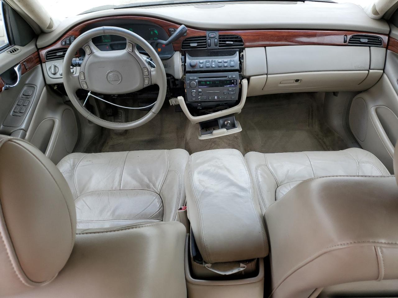 2004 Cadillac Deville VIN: 1G6KD54Y84U117305 Lot: 90316565