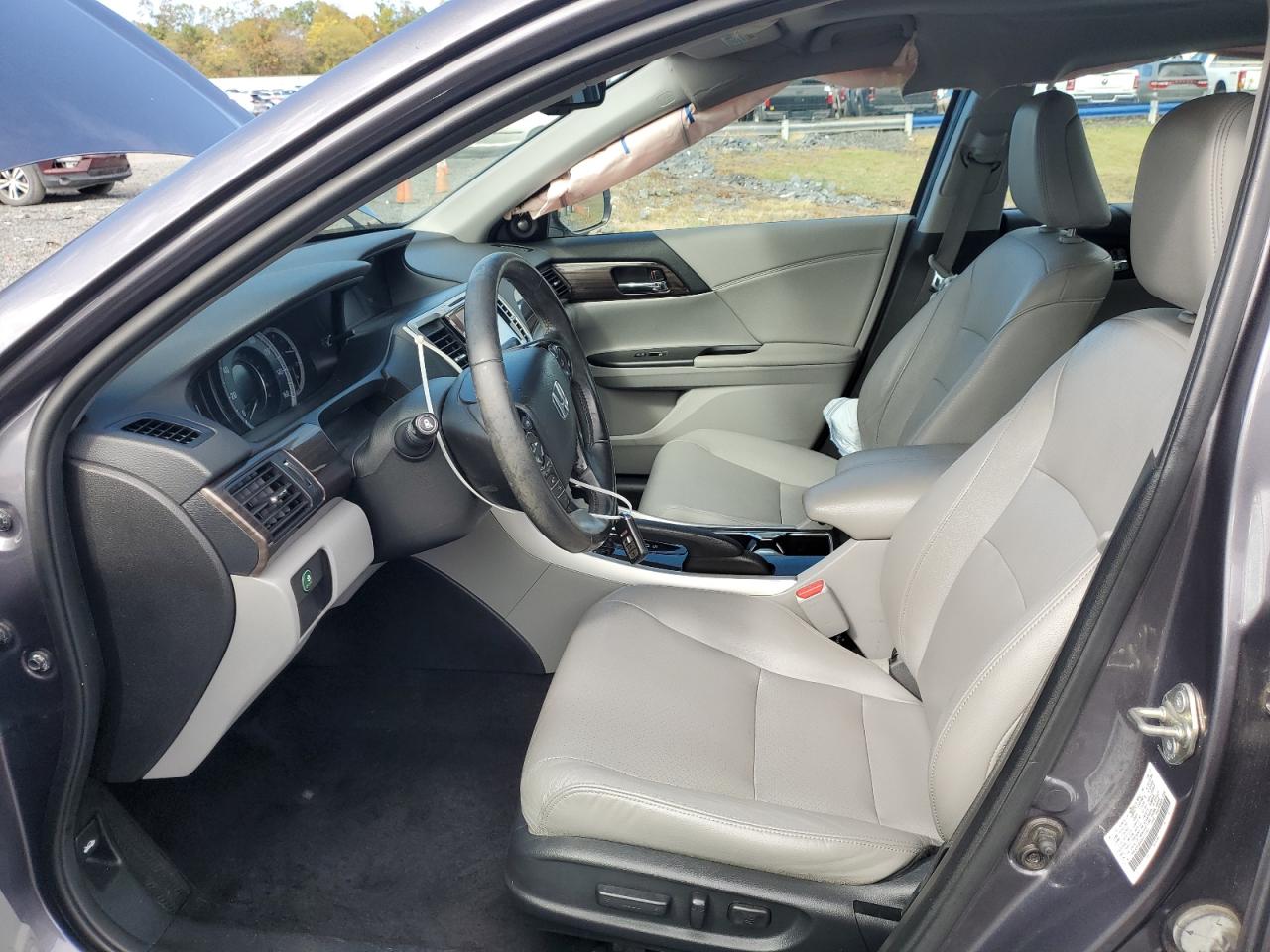 2017 Honda Accord Exl VIN: 1HGCR3F89HA037752 Lot: 85283095