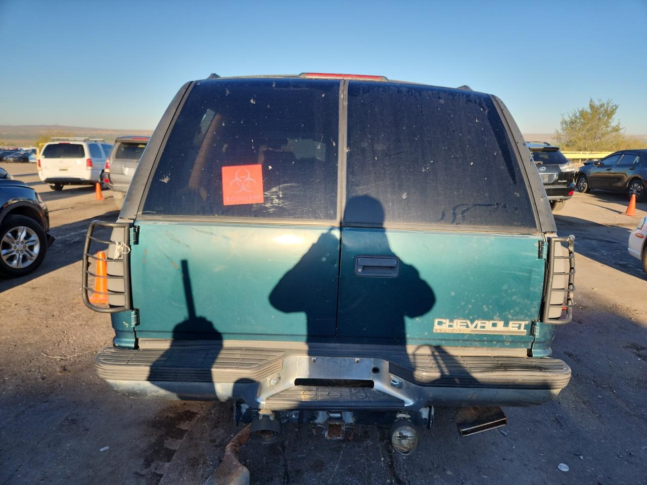 1999 Chevrolet Tahoe K1500 VIN: 1GNEK13R3XJ513285 Lot: 84660735