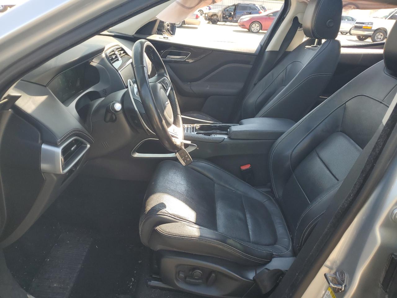 2017 Jaguar F-Pace R - Sport VIN: SADCL2BV8HA898625 Lot: 82188585