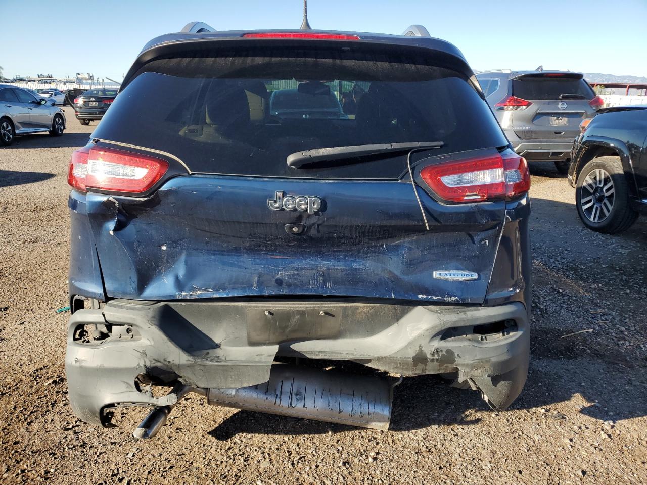 2018 Jeep Cherokee Latitude VIN: 1C4PJLCBXJD606023 Lot: 86688245