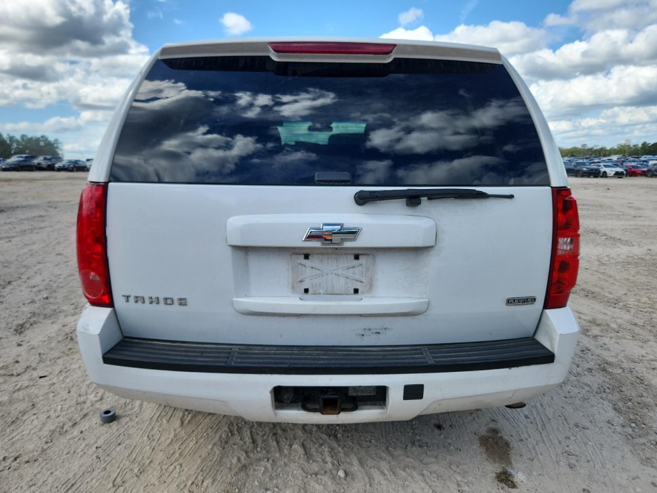 2010 Chevrolet Tahoe K1500 Ls VIN: 1GNUKAE05AR132069 Lot: 84995765