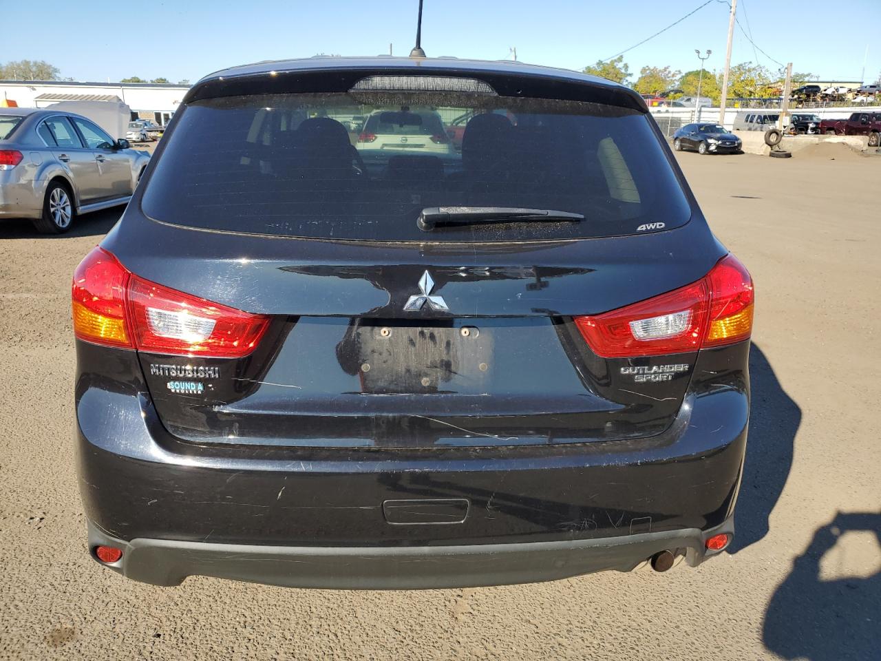 2015 Mitsubishi Outlander Sport Es VIN: 4A4AR3AU1FE041206 Lot: 84642205