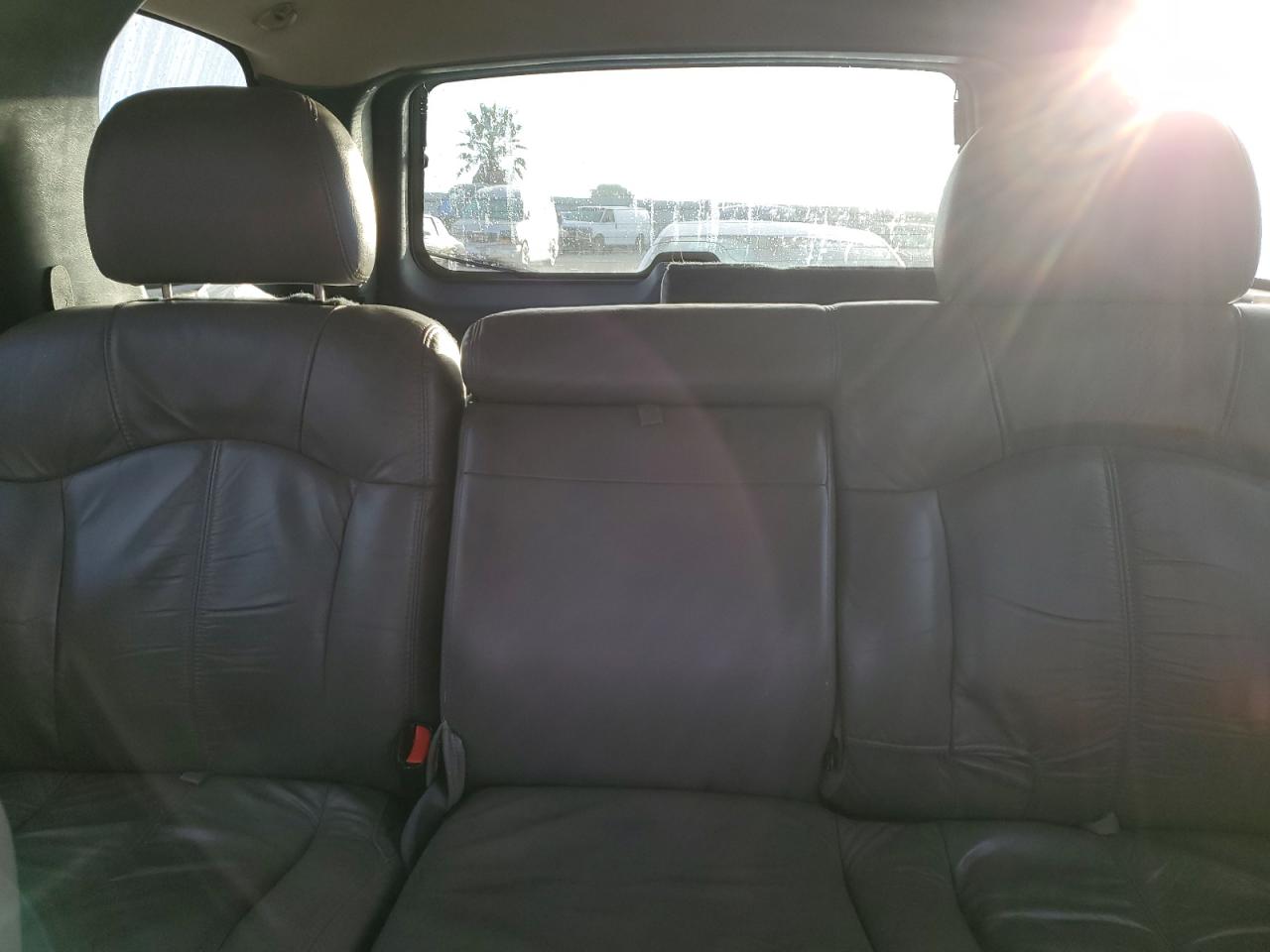 2001 Chevrolet Tahoe K1500 VIN: 1GNEK13T21J295567 Lot: 82557855