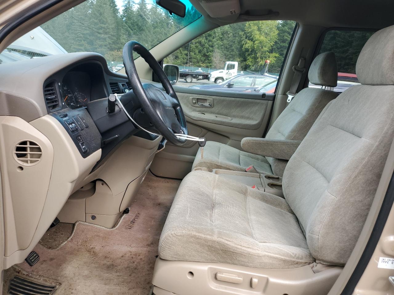 2001 Honda Odyssey Ex VIN: 2HKRL18671H589873 Lot: 83990095