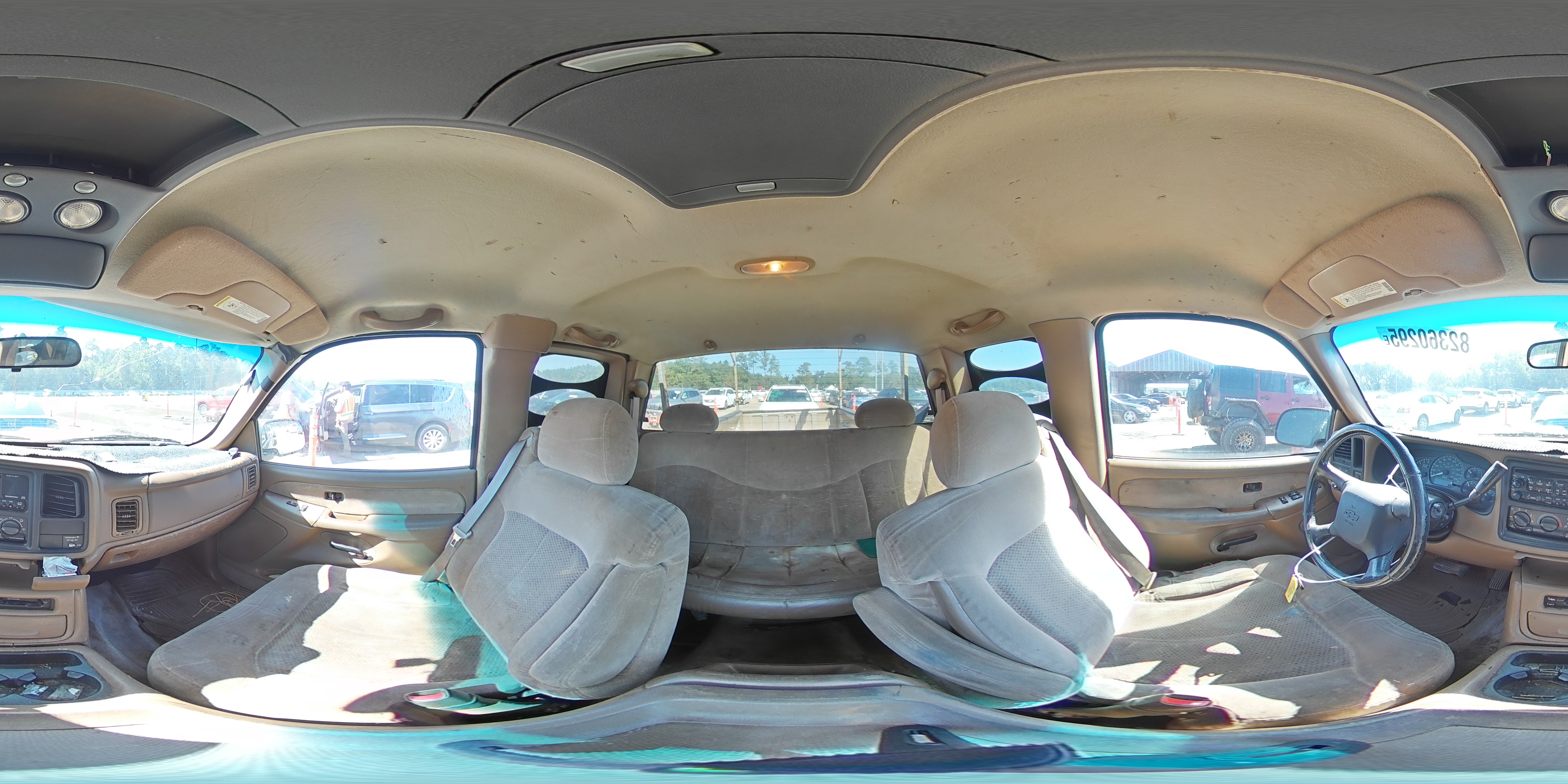 2000 Chevrolet Silverado C1500 VIN: 2GCEC19T1Y1270581 Lot: 82360295