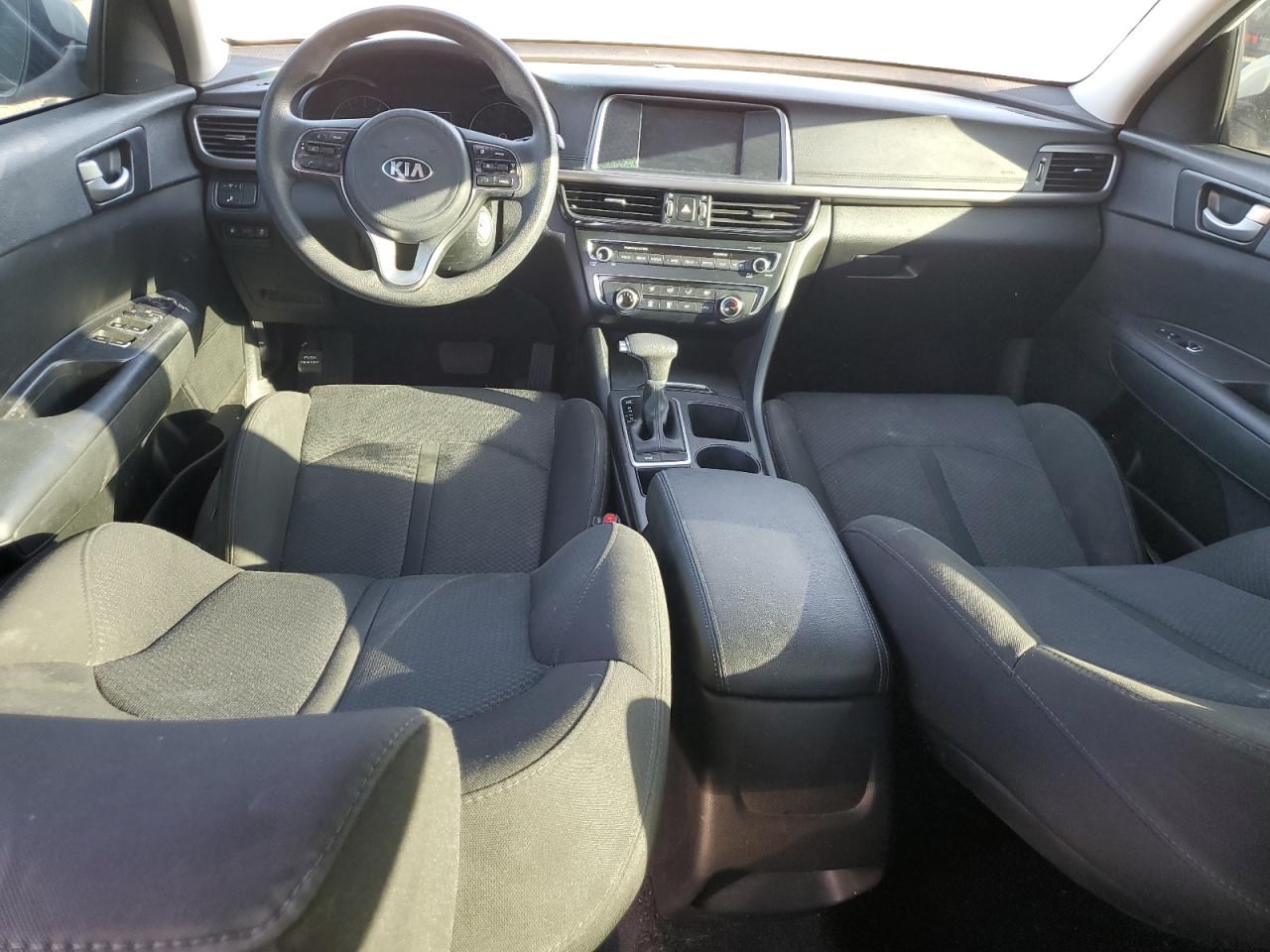 2018 Kia Optima Lx VIN: 5XXGT4L36JG270997 Lot: 84975065