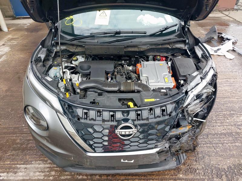 2024 NISSAN JUKE N-CONNECTA HEV CVT 