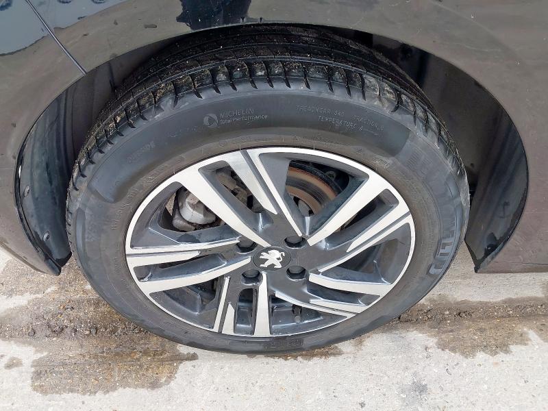 2023 PEUGEOT 208 1.2 PURETECH 100 ALLURE PREMIUM + 5DR EAT8