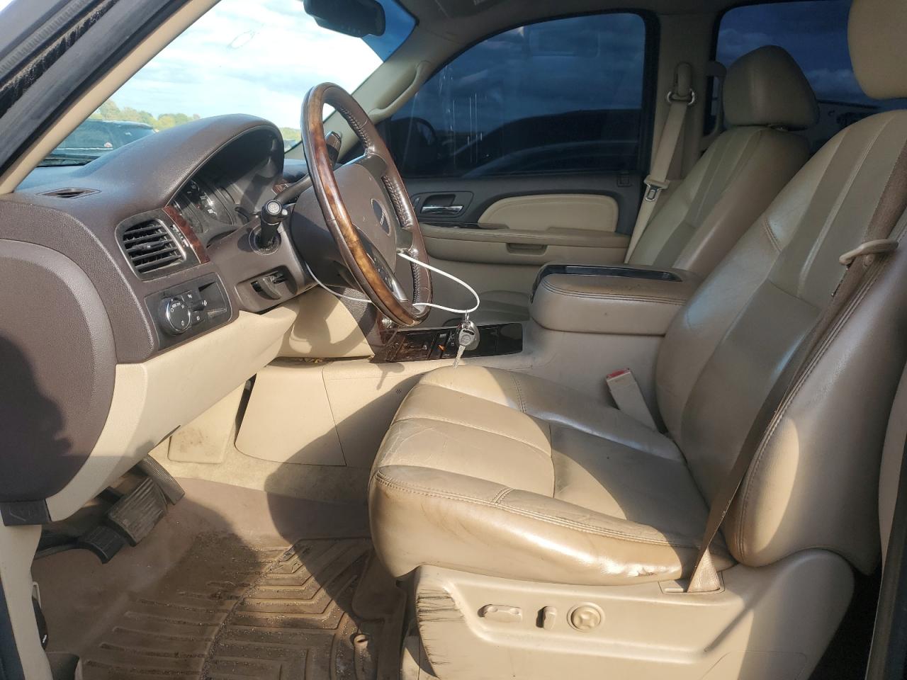 2007 GMC Yukon Denali VIN: 1GKFK63867J153869 Lot: 82257525