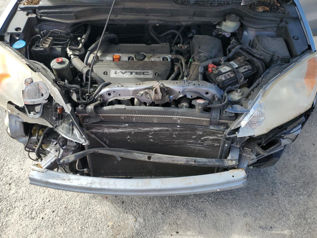 2008 Honda Cr-V Lx VIN: JHLRE383X8C005101 Lot: 84815285