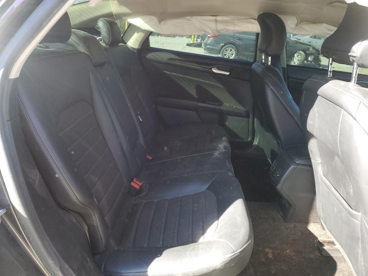 2018 Ford Fusion Se VIN: 3FA6P0HD3JR202173 Lot: 82687325