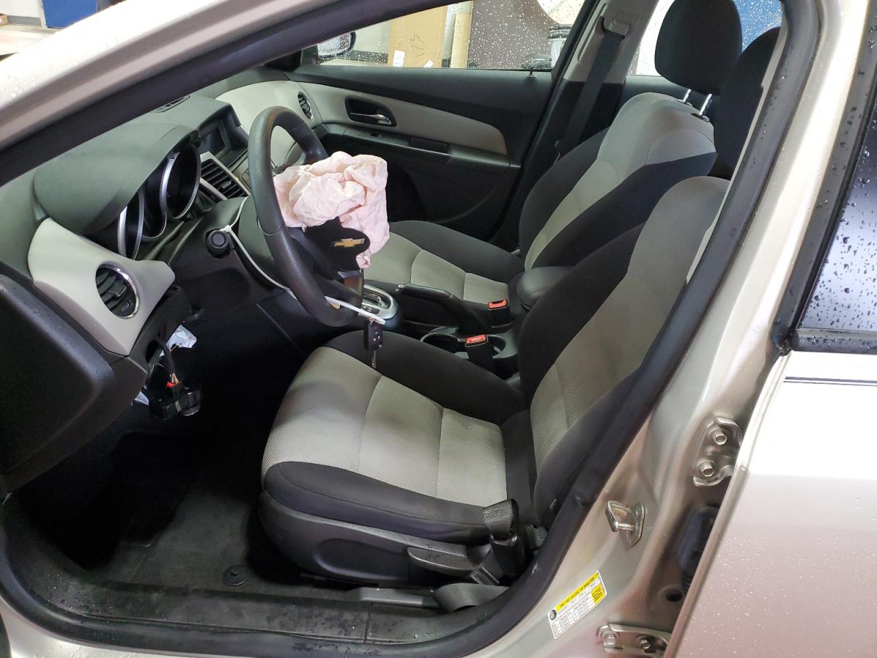 2014 Chevrolet Cruze Ls VIN: 1G1PA5SG5E7268326 Lot: 85667935