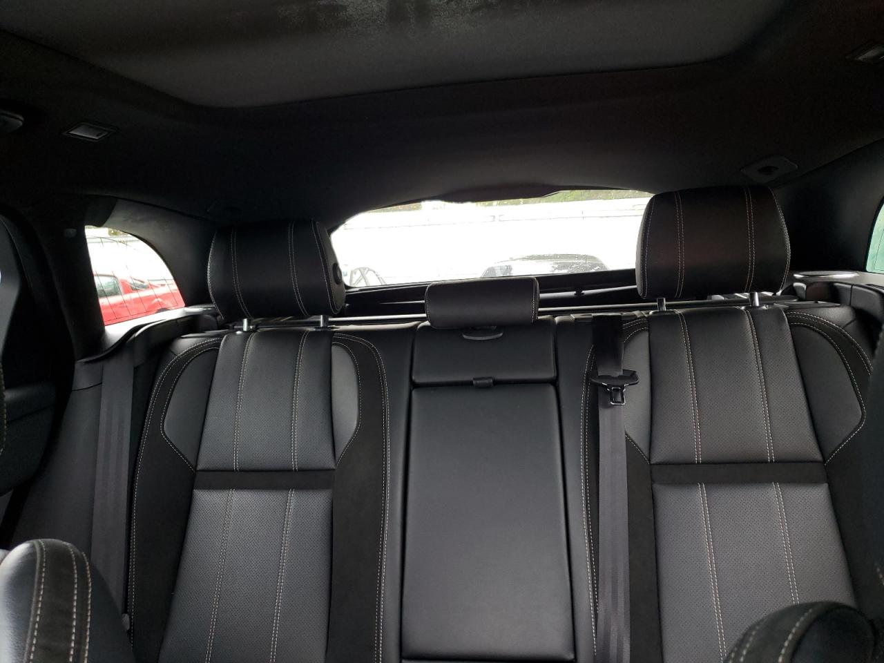 2019 Land Rover Range Rover Velar R-Dynamic Se VIN: SALYL2FV2KA227981 Lot: 85744555