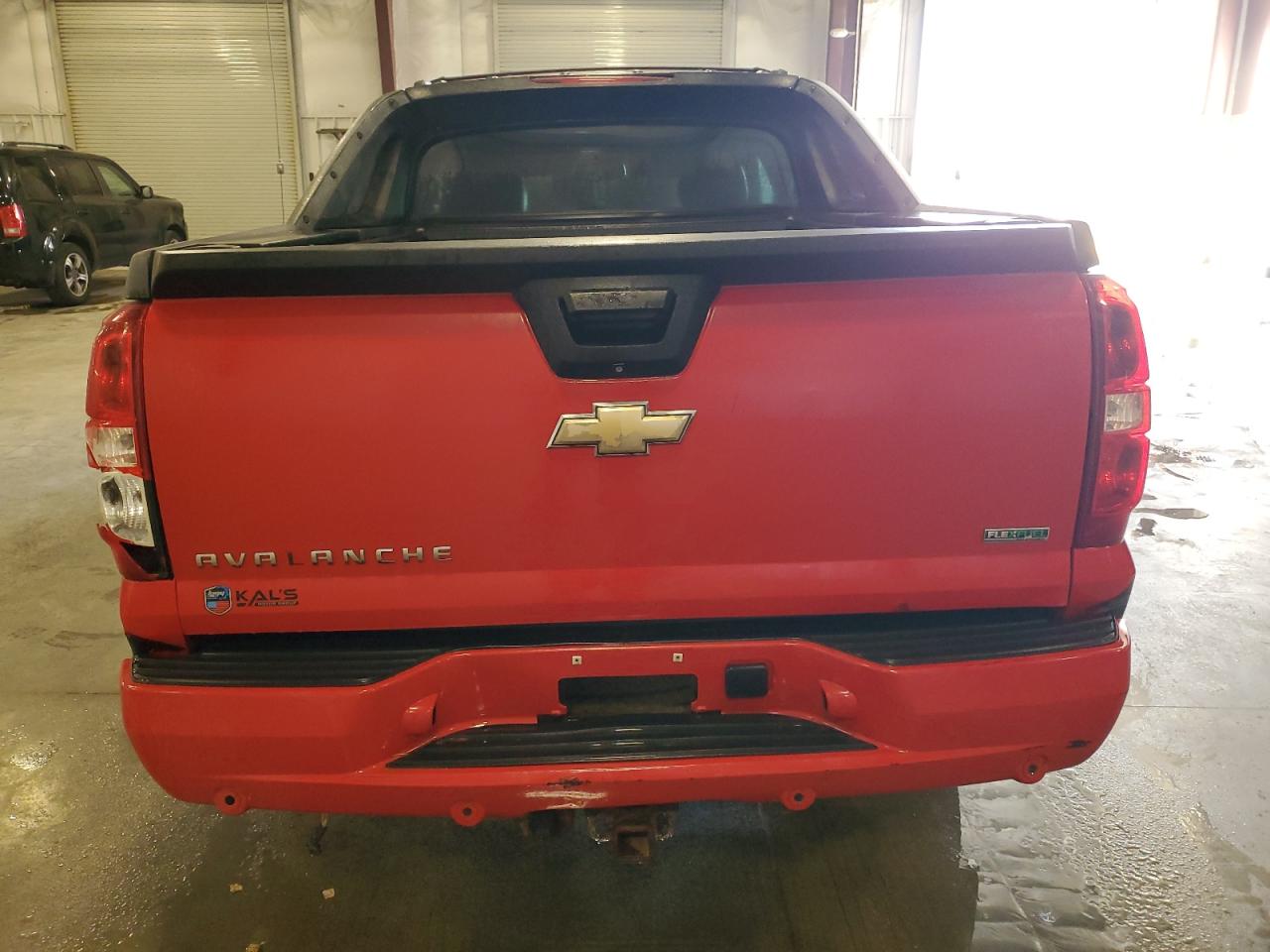 2011 Chevrolet Avalanche Lt VIN: 3GNTKFE38BG100964 Lot: 85539255