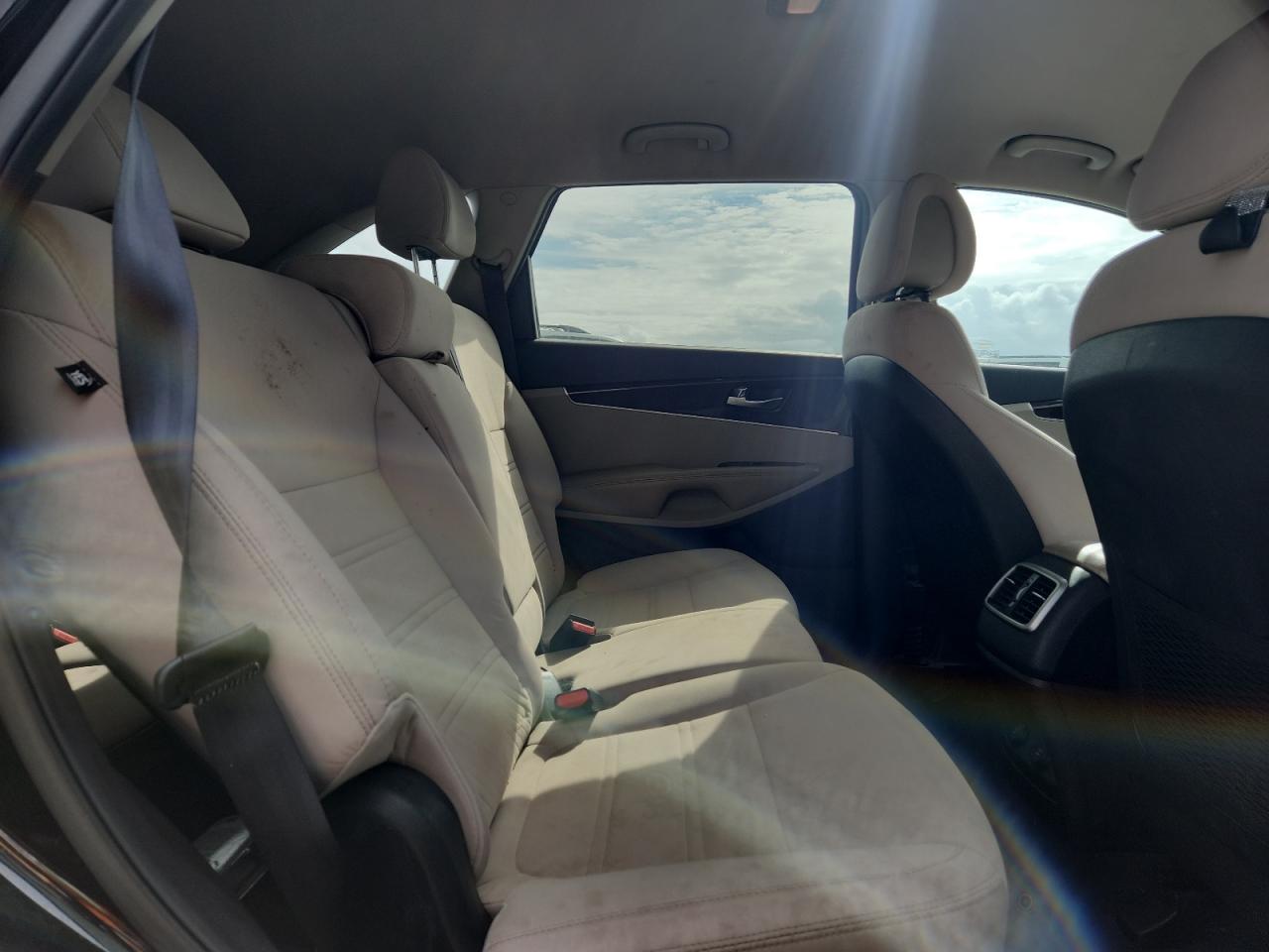 2016 Kia Sorento Lx VIN: 5XYPGDA51GG137996 Lot: 84223175