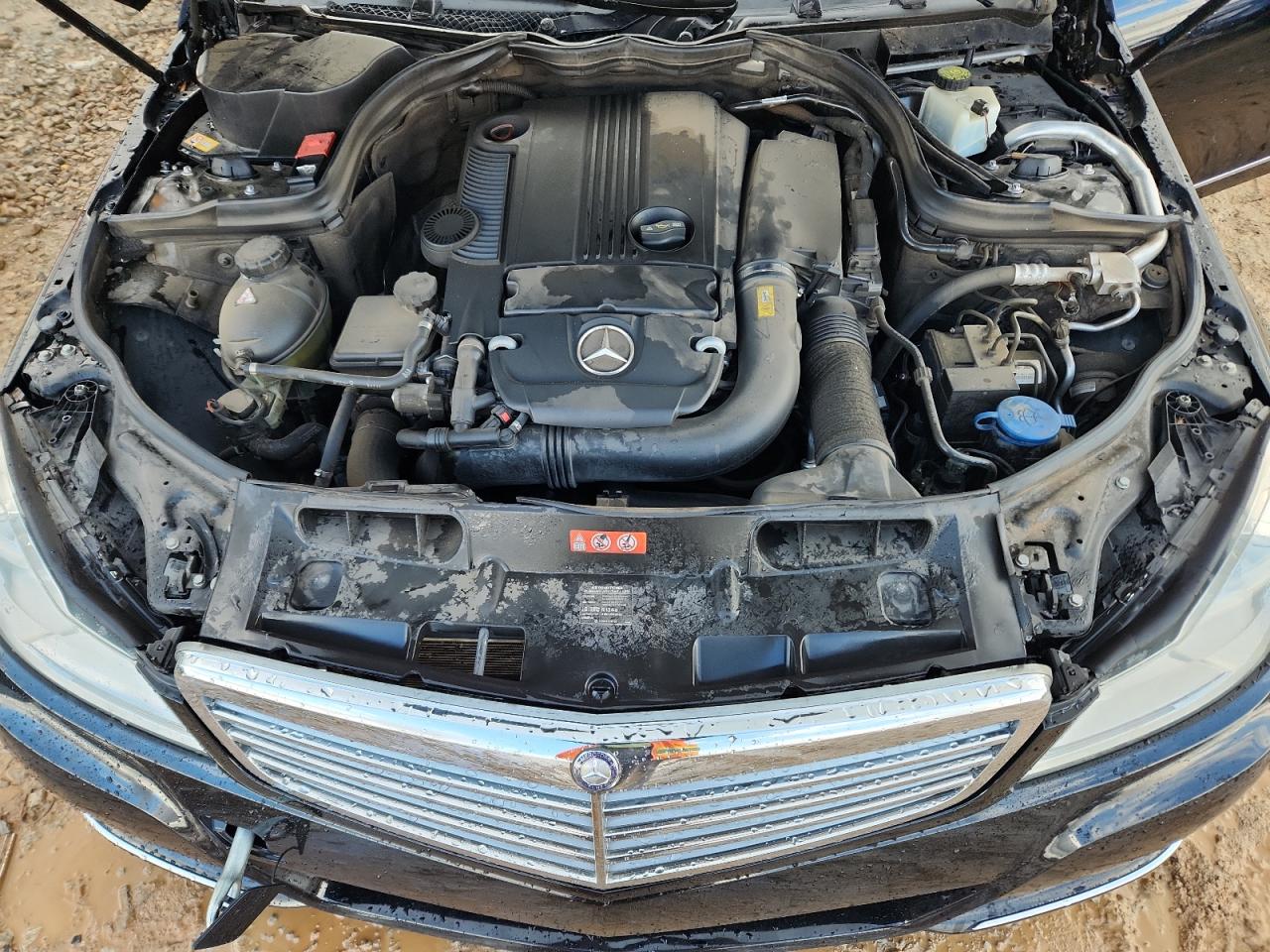 2013 Mercedes-Benz C 250 VIN: WDDGF4HB1DA768781 Lot: 90541575