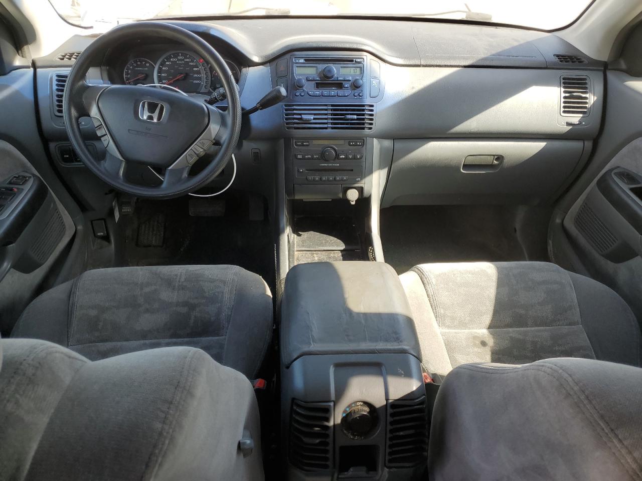 2005 Honda Pilot Ex VIN: 2HKYF18455H003100 Lot: 82081895