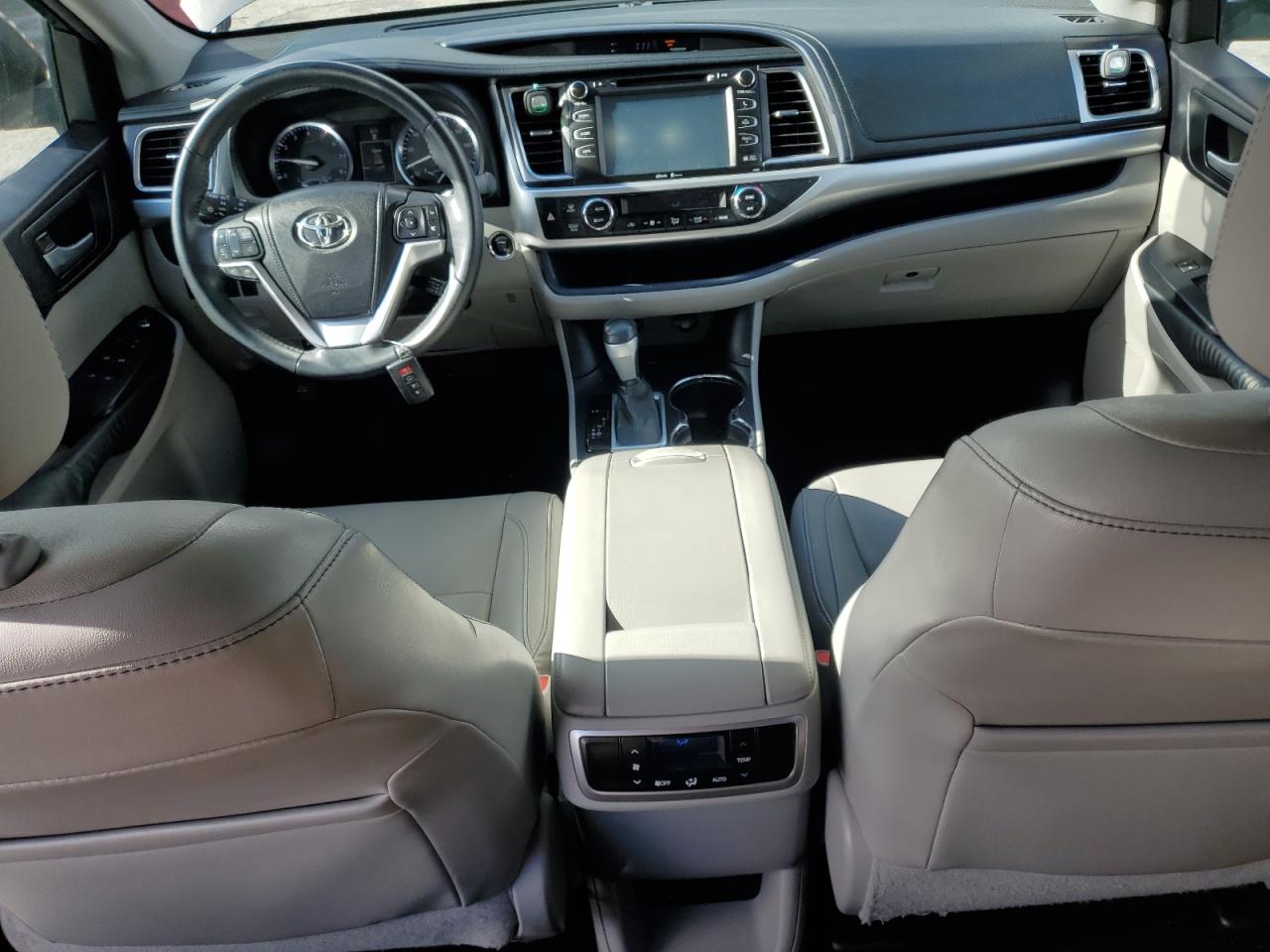2015 Toyota Highlander Xle VIN: 5TDKKRFH6FS043736 Lot: 82368115