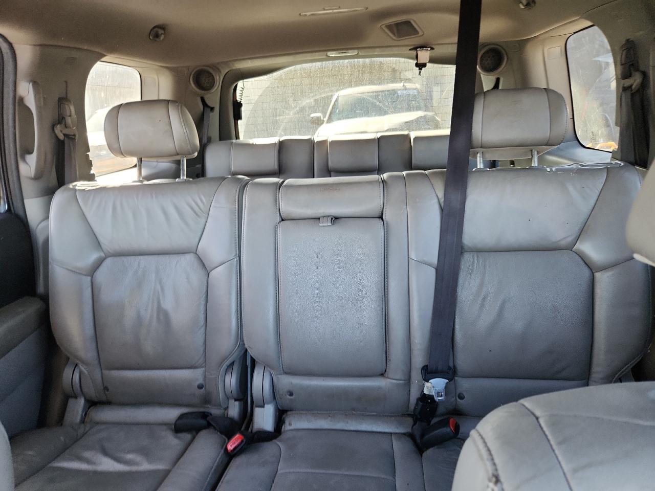 2011 Honda Pilot Exln VIN: 5FNYF3H73BB056295 Lot: 90356815