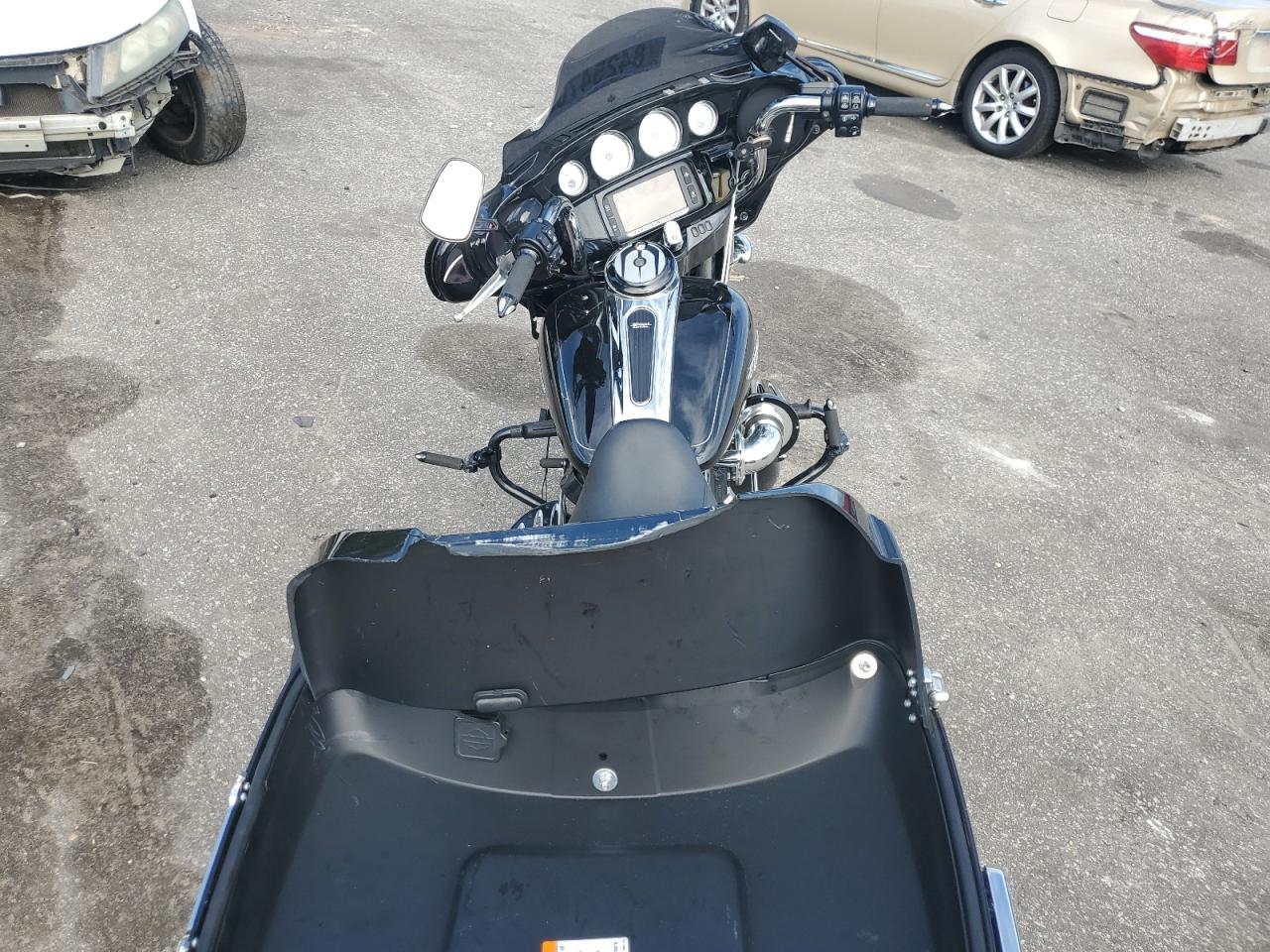 2014 Harley-Davidson Flhxs Street Glide Special VIN: 1HD1KRM16EB693611 Lot: 84254705