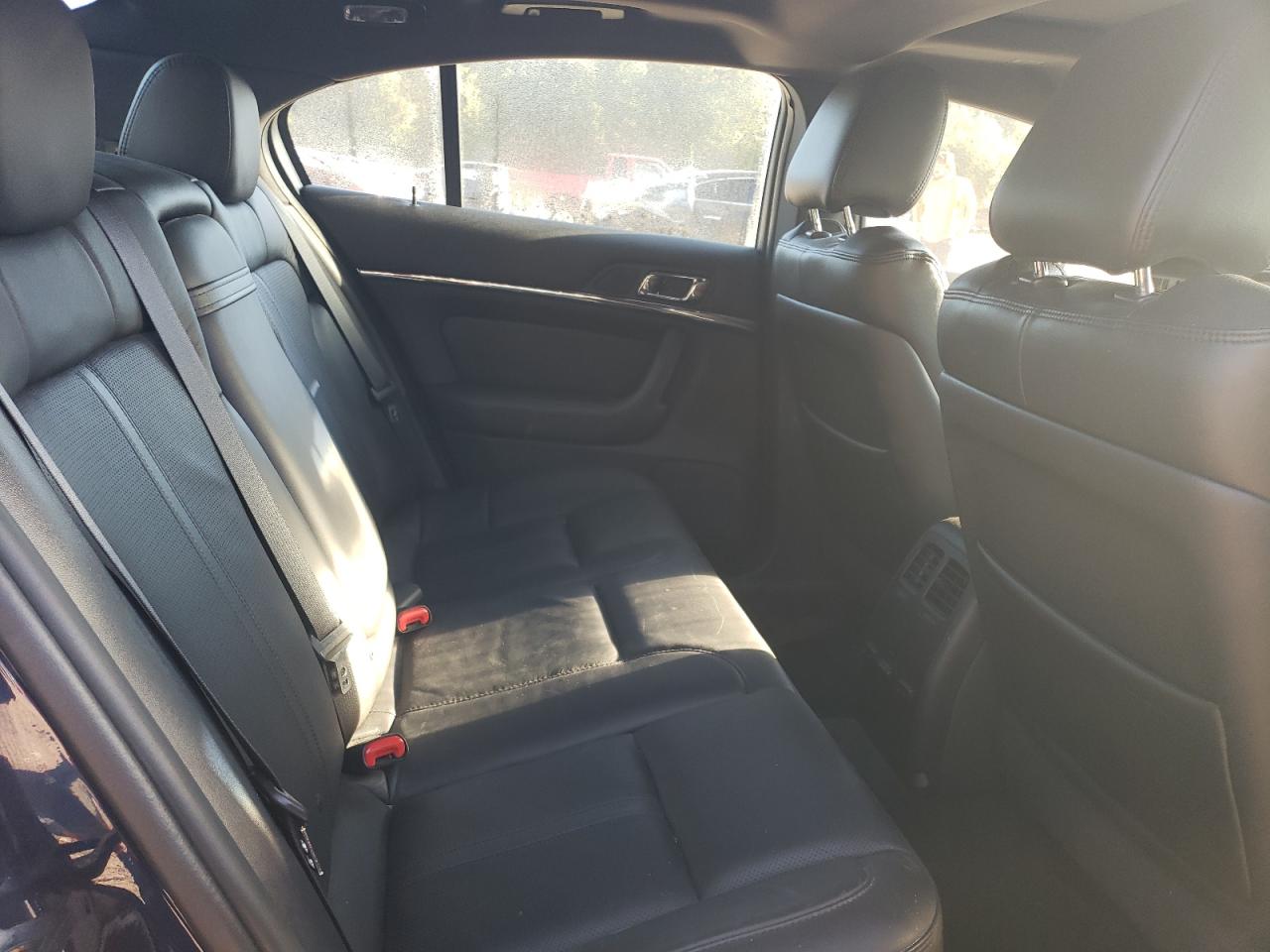 2011 Lincoln Mks VIN: 1LNHL9DR9BG610430 Lot: 85532765