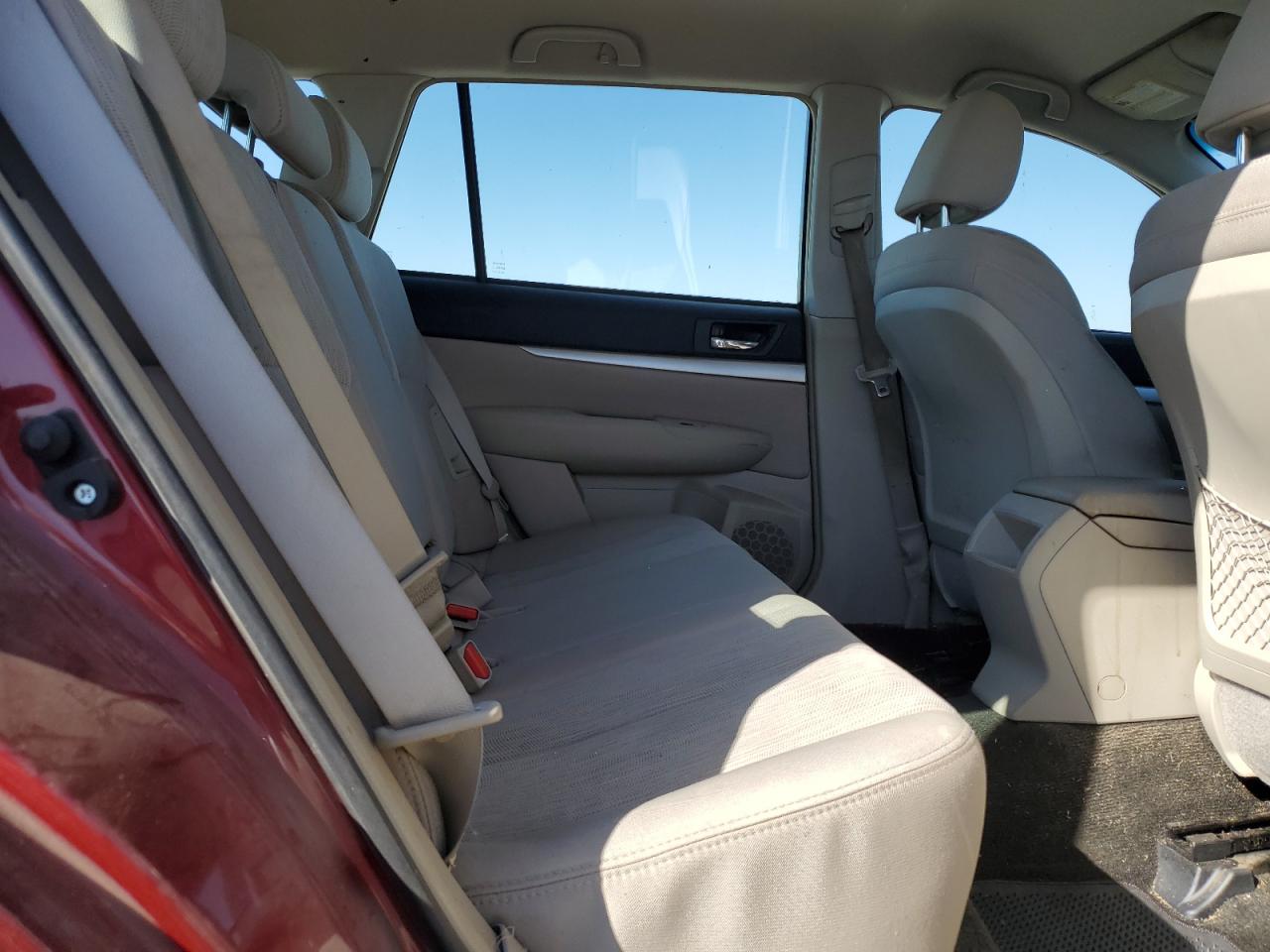 2013 Subaru Outback 2.5I VIN: 4S4BRBAC0D3273166 Lot: 82249595