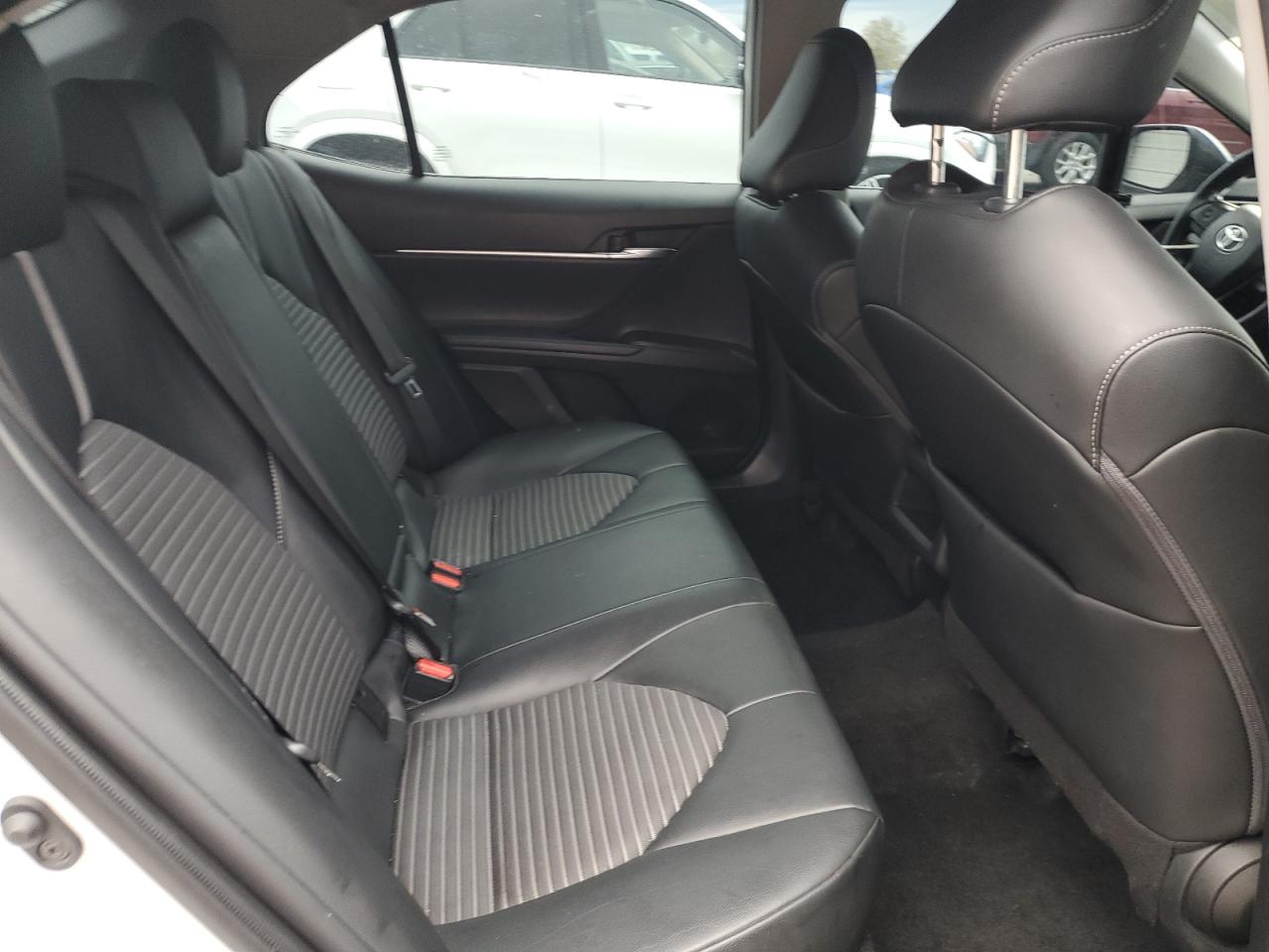 2022 Toyota Camry Se VIN: 4T1T11AK2NU037028 Lot: 84426955