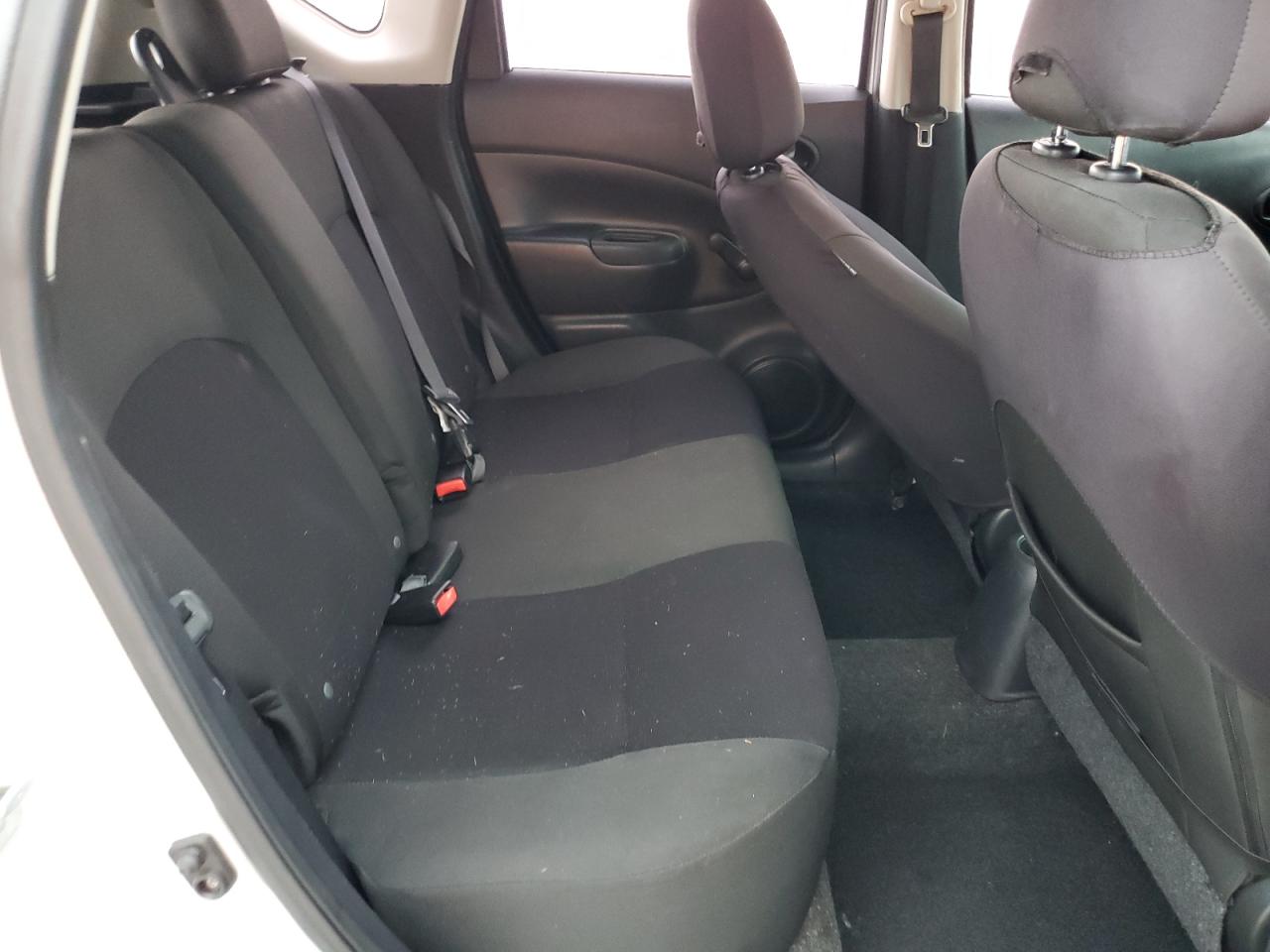 2015 Nissan Versa Note S VIN: 3N1CE2CPXFL390431 Lot: 82314435