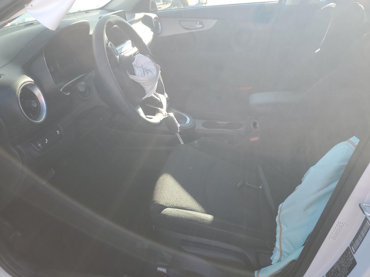 2024 Kia Forte Lx VIN: 3KPF24ADXRE793468 Lot: 90842905