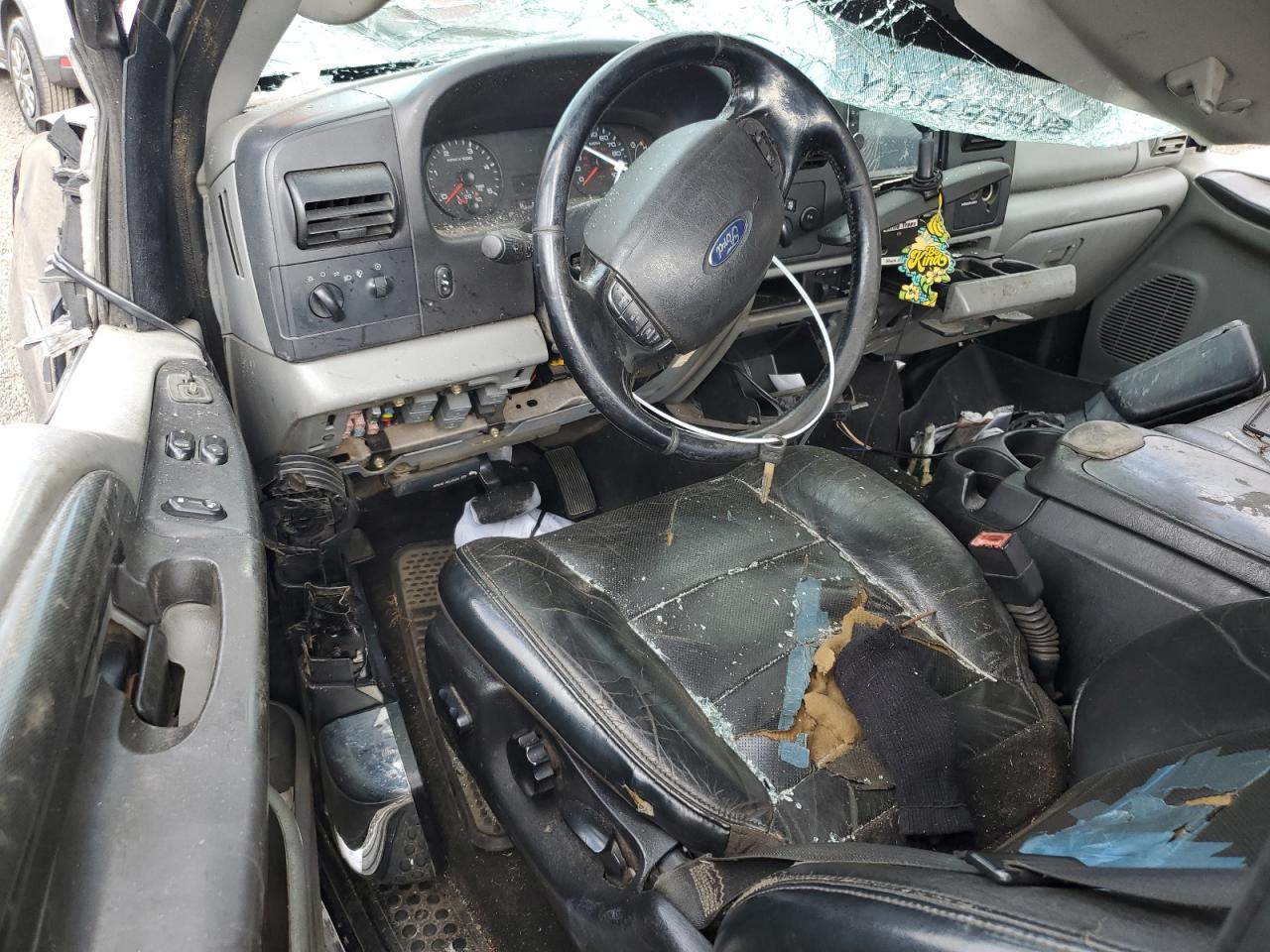 2005 Ford F250 Super Duty VIN: 1FTSX21P45EB61330 Lot: 82688585