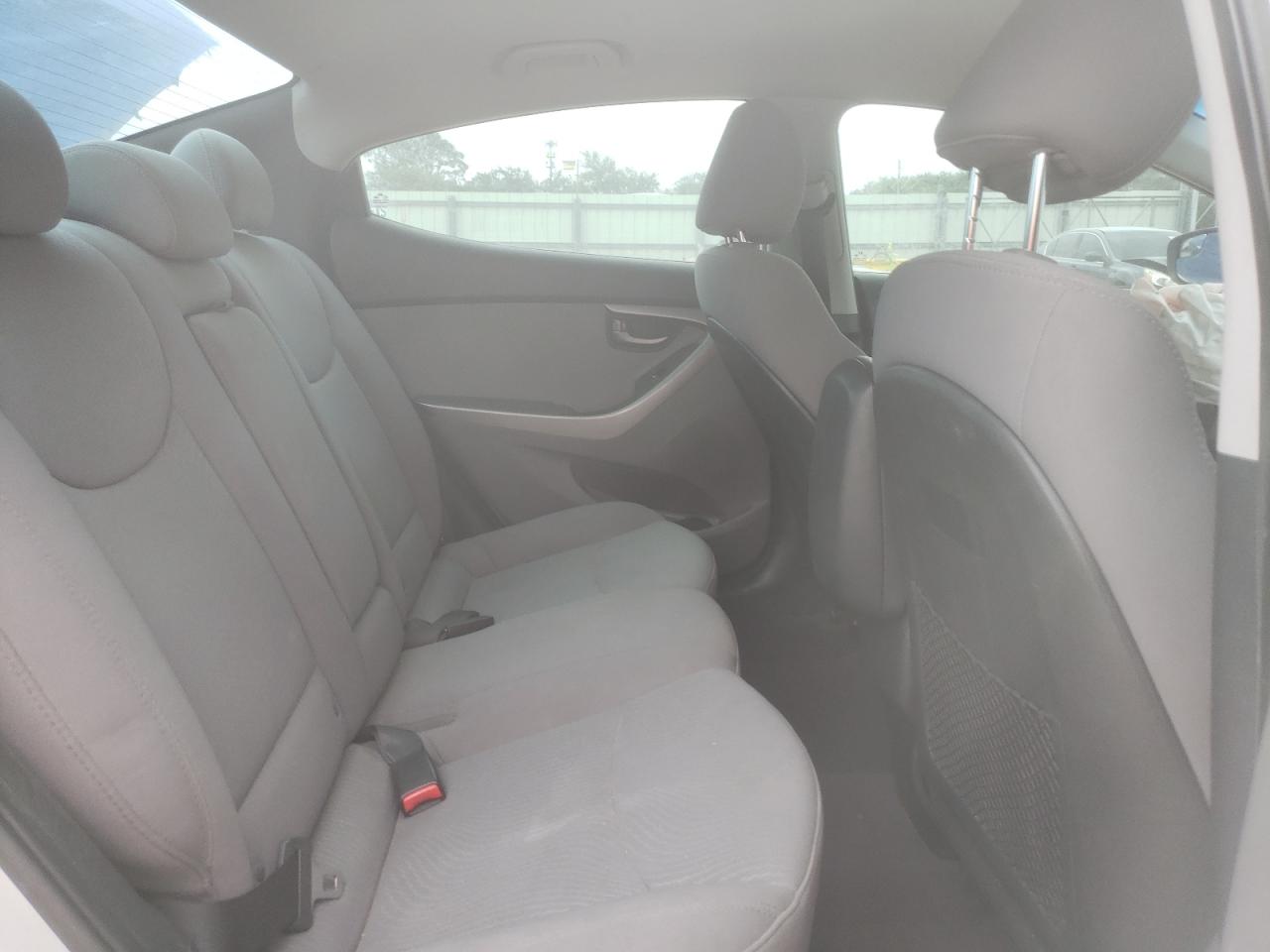 2014 Hyundai Elantra Se VIN: 5NPDH4AE6EH506714 Lot: 82412015