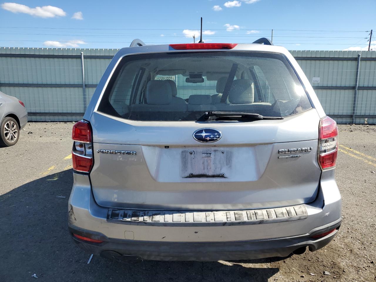 2015 Subaru Forester 2.5I VIN: JF2SJABC2FH428134 Lot: 85910225