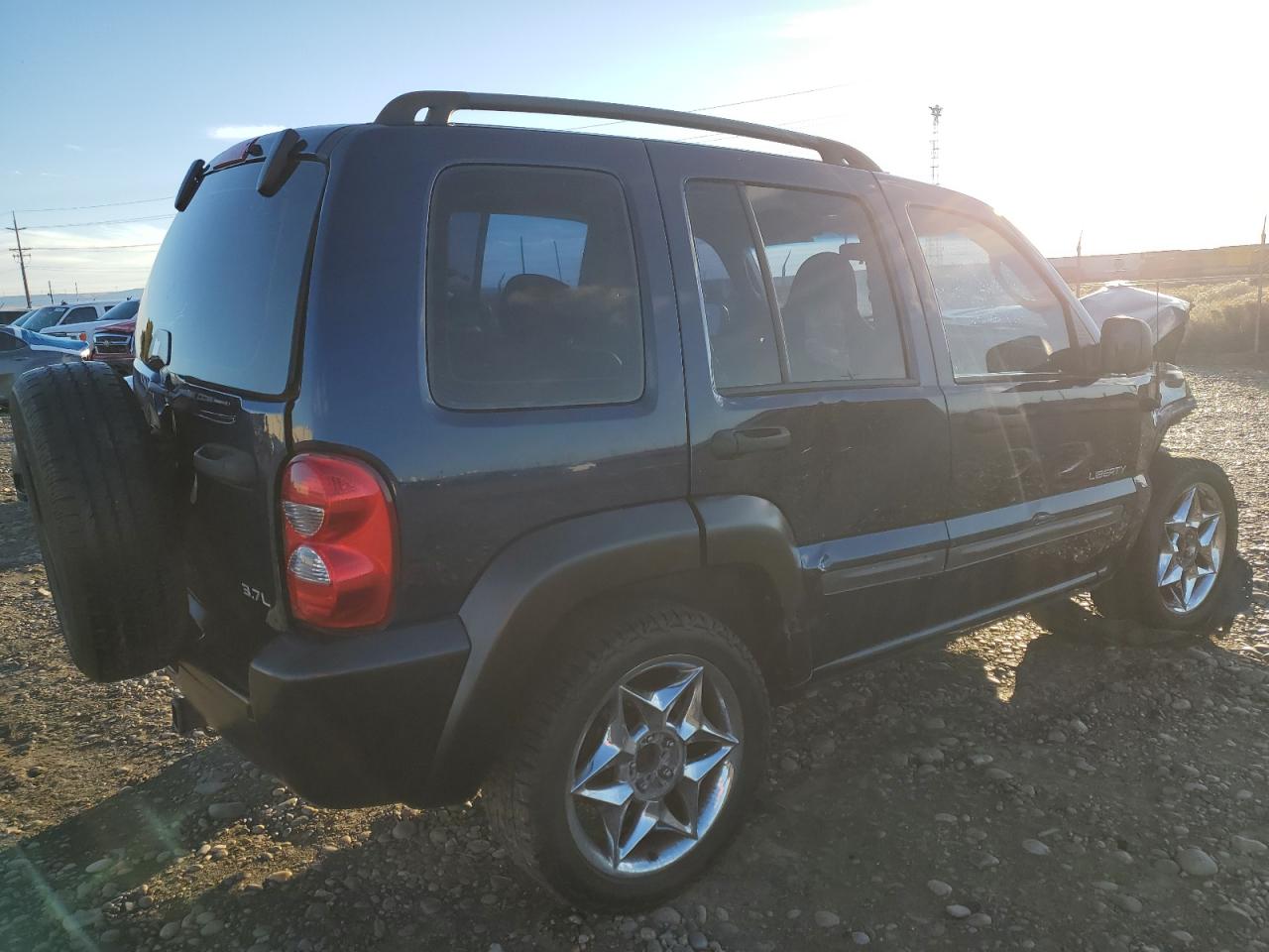 2004 Jeep Liberty Sport blue null gas 1J4GL48K14W186941 photo #4