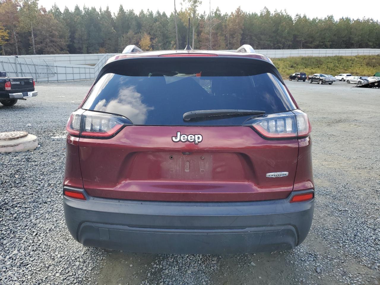 2019 Jeep Cherokee Latitude Plus VIN: 1C4PJLLB0KD205971 Lot: 90636285