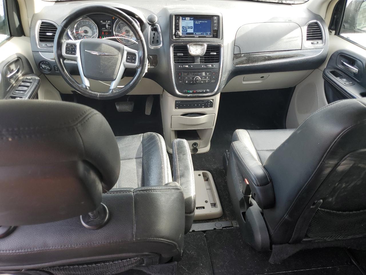 2012 Chrysler Town & Country Touring L VIN: 2C4RC1CG7CR194355 Lot: 82364795