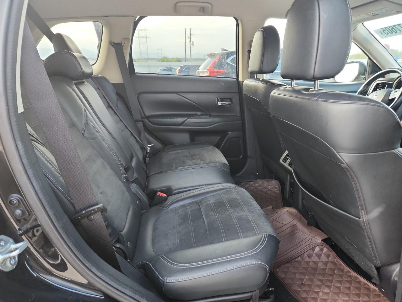 2020 Mitsubishi Outlander Se VIN: JA4AZ3A37LZ027565 Lot: 82277605