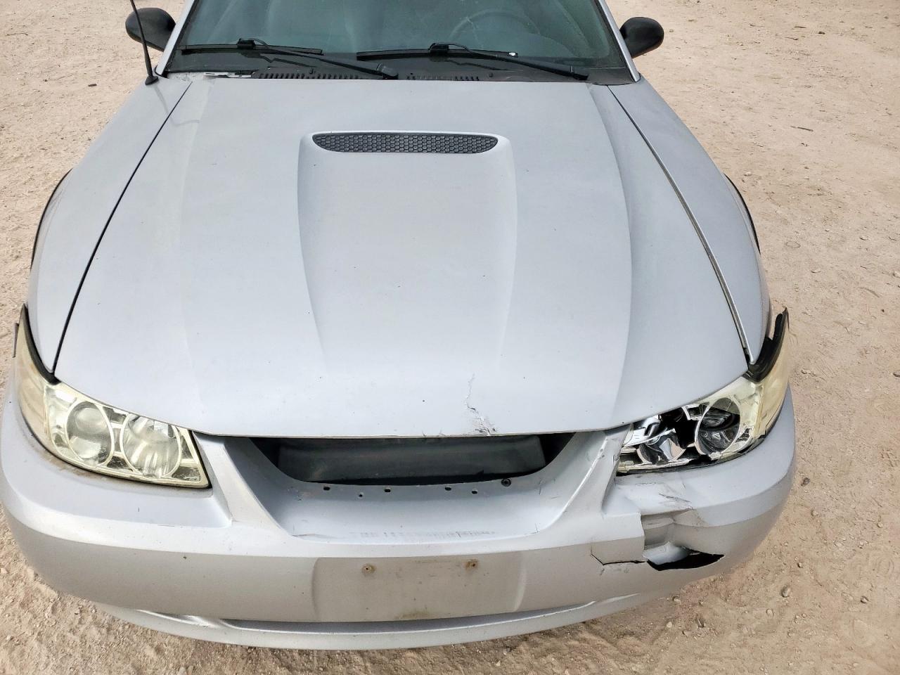 2002 Ford Mustang VIN: 1FAFP44462F201577 Lot: 82305085