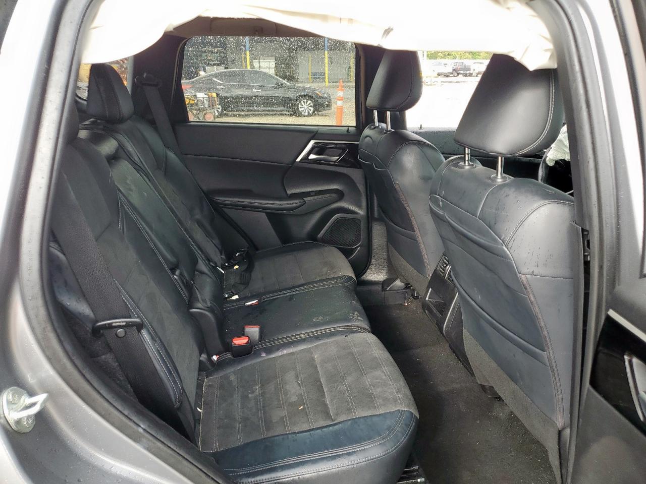 2024 Mitsubishi Outlander Se VIN: JA4J3VA86RZ013674 Lot: 86506185