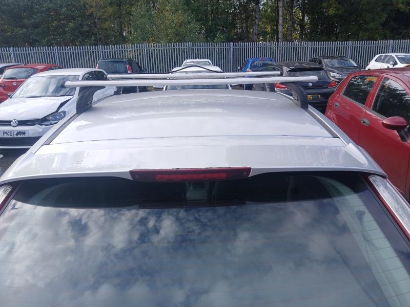 2011 FORD FOCUS 1.6 ZETEC 5DR