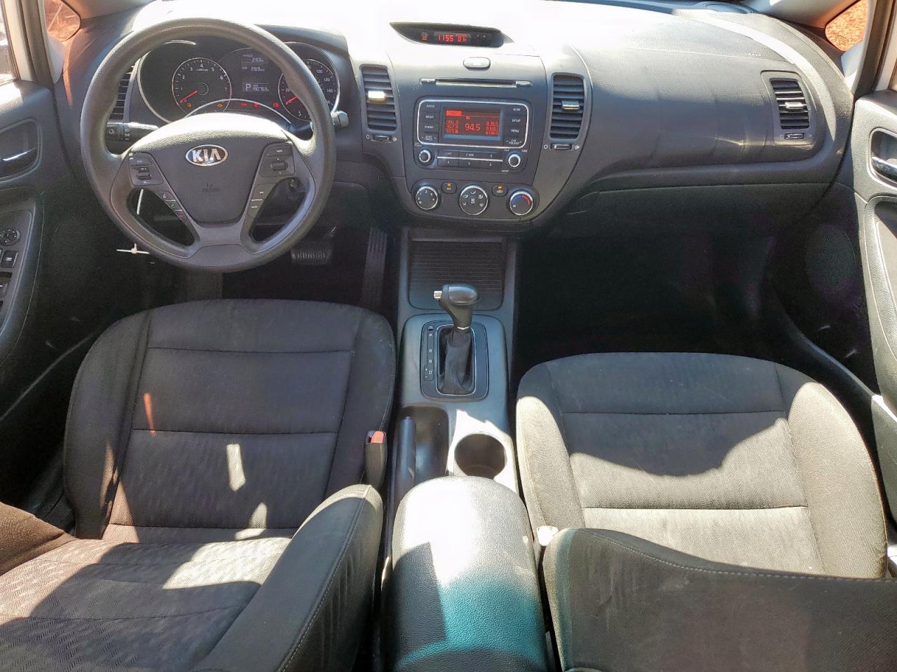 2016 Kia Forte Lx VIN: KNAFK4A60G5460560 Lot: 90130025