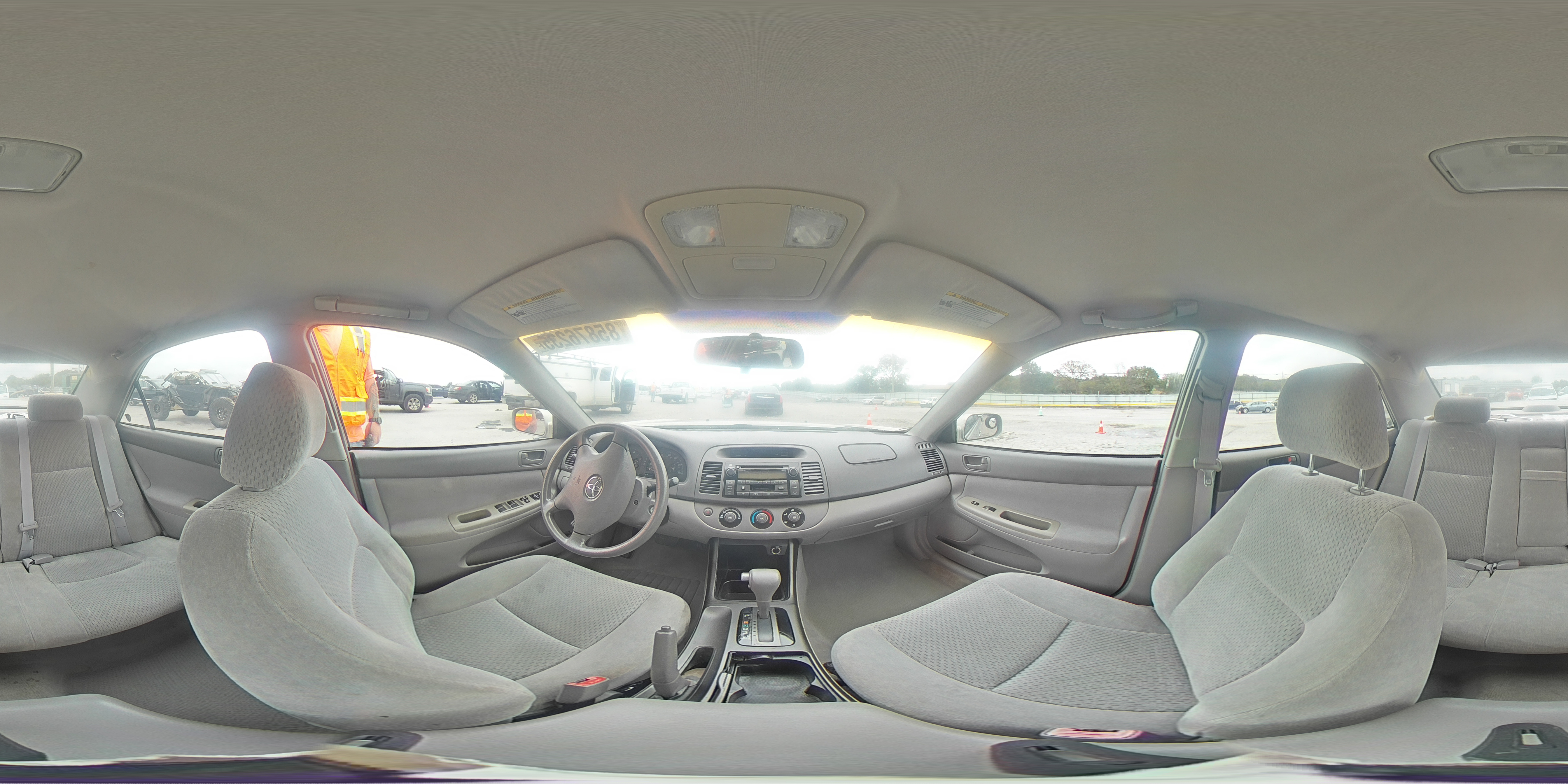 2004 Toyota Camry Le VIN: 4T1BE32K84U881597 Lot: 85876235