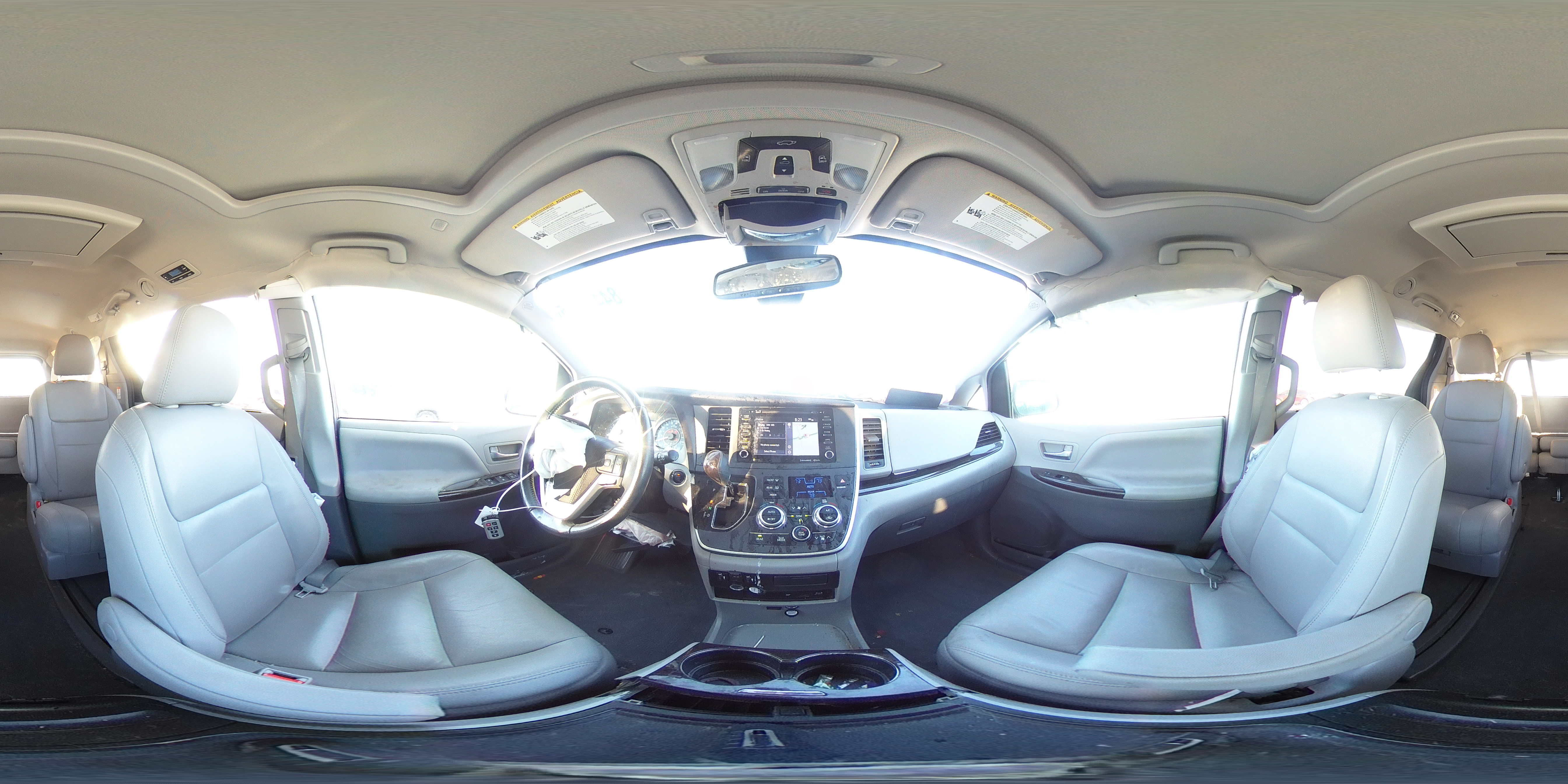 2020 Toyota Sienna Xle VIN: 5TDDZ3DC8LS240007 Lot: 84470845