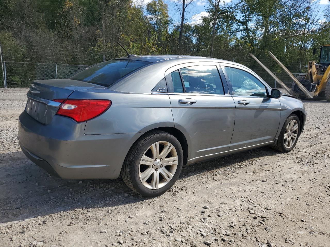 2012 Chrysler 200 Touring VIN: 1C3CCBBG1CN329232 Lot: 86214135